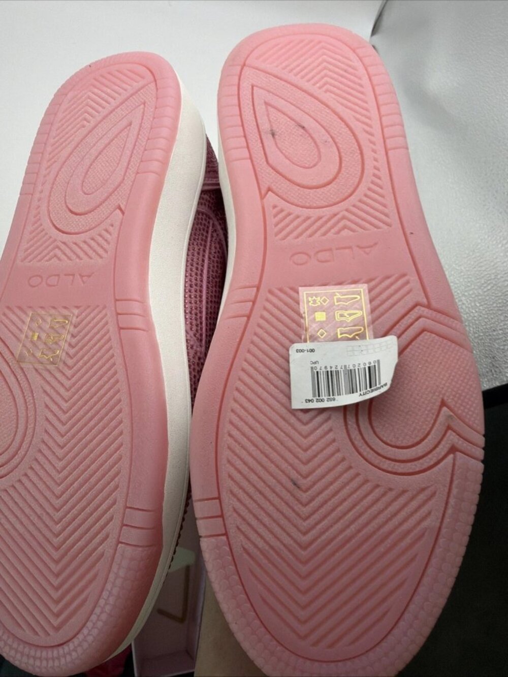 Women's Barbie by ALDO Fashion Barbie City Shoes Pink Rhinestone Size 8.5 NIB - Picture 6 of 7